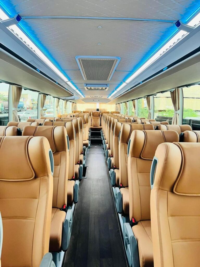 50 seater luxury bus rental in dubai
