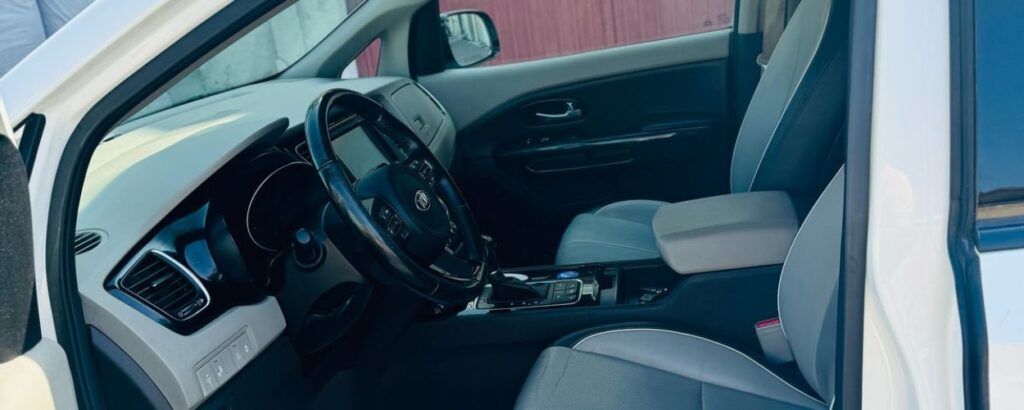 kia 7 seater