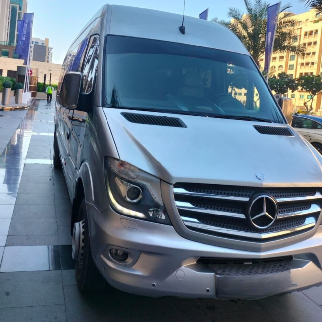 Dubai Garden Glow 19 Seater in said